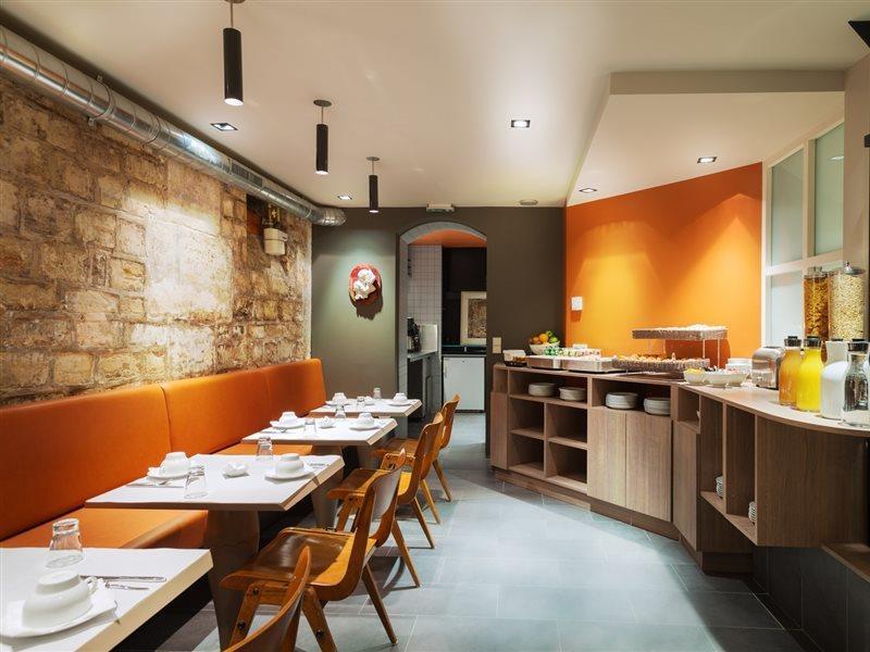 Châteaudun Opéra Hotel 3*